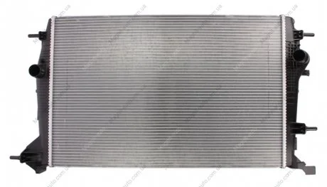 Радиатор, охлаждение двигателя VALEO Valeo 735181