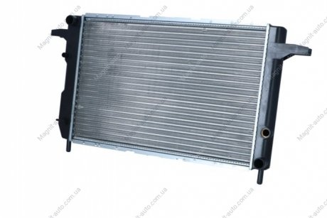 Радиатор, охлаждение двигателя NRF 50111 (фото 1)