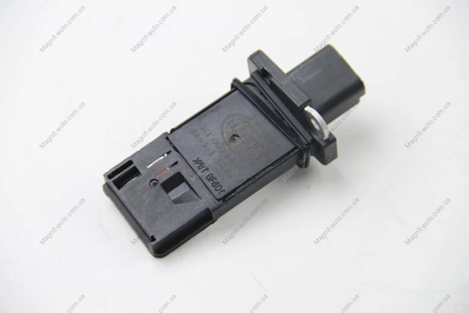 Расходомер воздуха Ducato/Jumper/Boxer 2.2HDI 06- HELLA 8ET009142581 (фото 1)