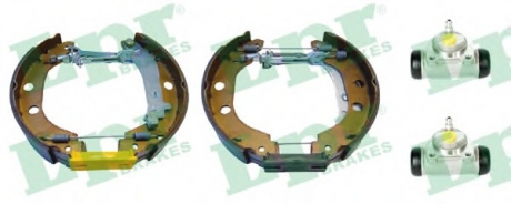 Комплект тормозных колодок LPR OEK502 (фото 1)