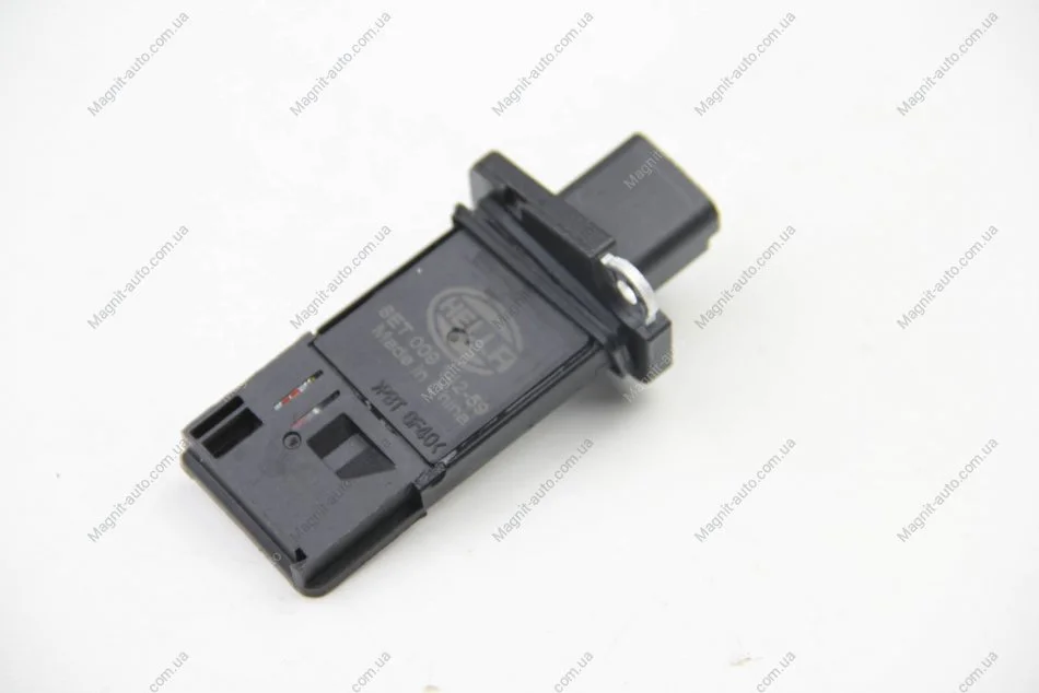 Расходомер воздуха Ford Focus 1.6Ti 04-/Ford Maverick 03.04-/Ford Mondeo 1.6Ti 03.07-09.14 HELLA 8ET009142591 (фото 1)