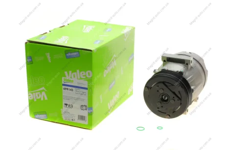 Компрессор, 2.2, 2.5 dCi 00- /Trafic Valeo 699143