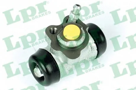 Тормозной цилиндр задн. прав TOYOTA ALLION II, PREMIO, PRIUS, YARIS, YARIS / VIOS 1.0-2.0 09.00- LPR 5577