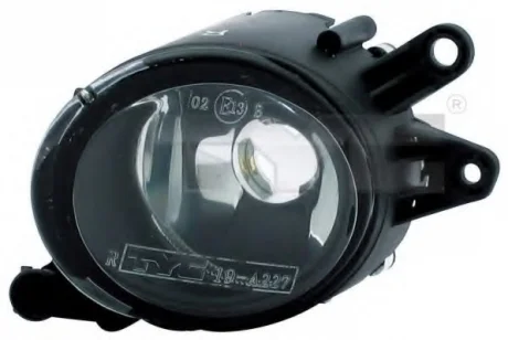 Противотуманная фара переднего лева. (H11) VOLVO S40 II AUDI A4 B6, A4 B7 11.00-12.12 TYC 190228012