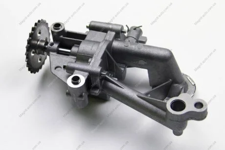 Насос масла 2.2DCI/2.5DCI RENAULT 8200741642