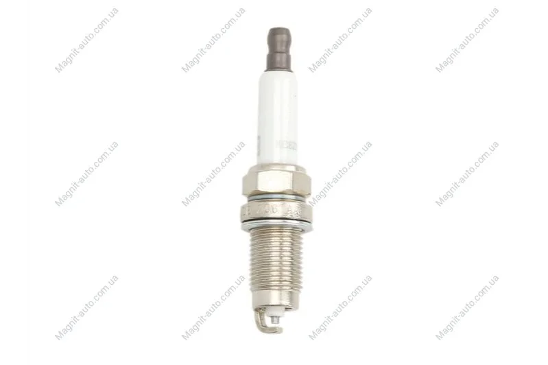 Свічка запалювання Skoda Fabia (I,II) 1.2, 1.4i/ VW Polo (IV,V) 1.2, 1.4, 1.6i (OE177/T10) CHAMPION OE177T10 (фото 1)