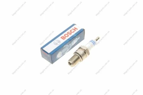 Свеча зажигания BOSCH 0241229579