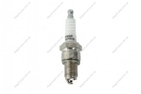 Свеча зажигания DENSO W24EPRU