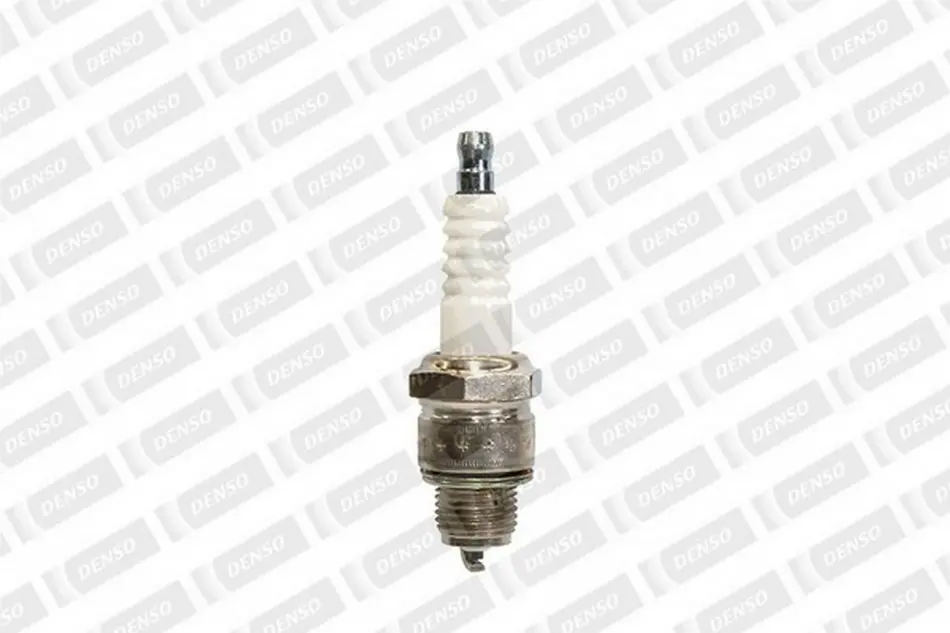 Свеча зажигания DENSO W24FPR (фото 1)
