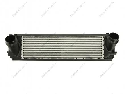 Інтеркулер BMW 1 (F20), 1 (F21), 2 (F22, F87), 2 (F23), 3 (F30, F80), 3 (F31), 3 GRAN TURISMO (F34), 4 (F32, F82), 4 (F33, F83), 4 GRAN COUPE (F36) 1.5-3.0H 07.11- Valeo 818260