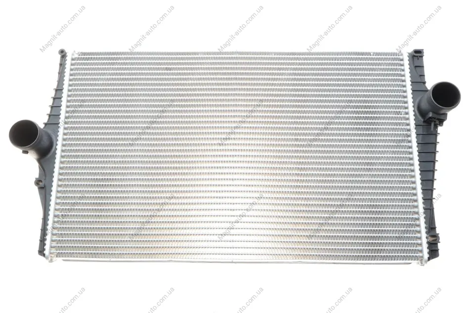 Интеркуллер VOLVO XC90 I 2.4D 10.02-12.14 Valeo 818280 (фото 1)