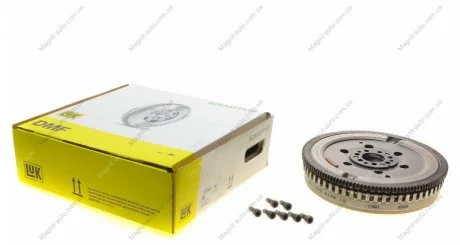 Маховик LuK 415014210