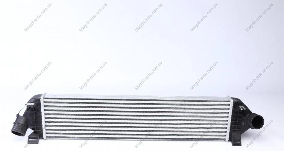 Радіатор інтеркулера NRF 30906 (фото 1)