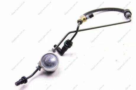 Трубка масляного радиатора RENAULT 8200860426