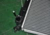 Радиатор охлаждения двигателя HYUNDAI ELANTRA (06-), I30; KIA CEED (PMC) PARTS-MALL PXNDA-130 (фото 4)
