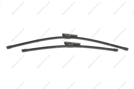 Щетка стеклоочистителя 2 шт бескаркасная 600/450 Megane II RENAULT 7711421438