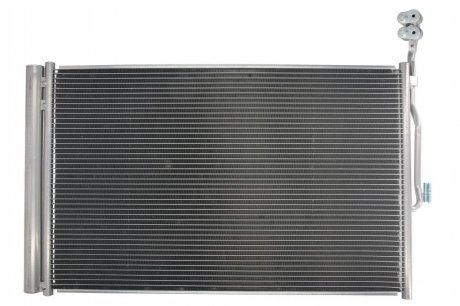 Chłodnica klimatyzacji (z osuszaczem) VW TOUAREG 3.0D-4.2D 01.10-03.18 THERMOTEC KTT110582