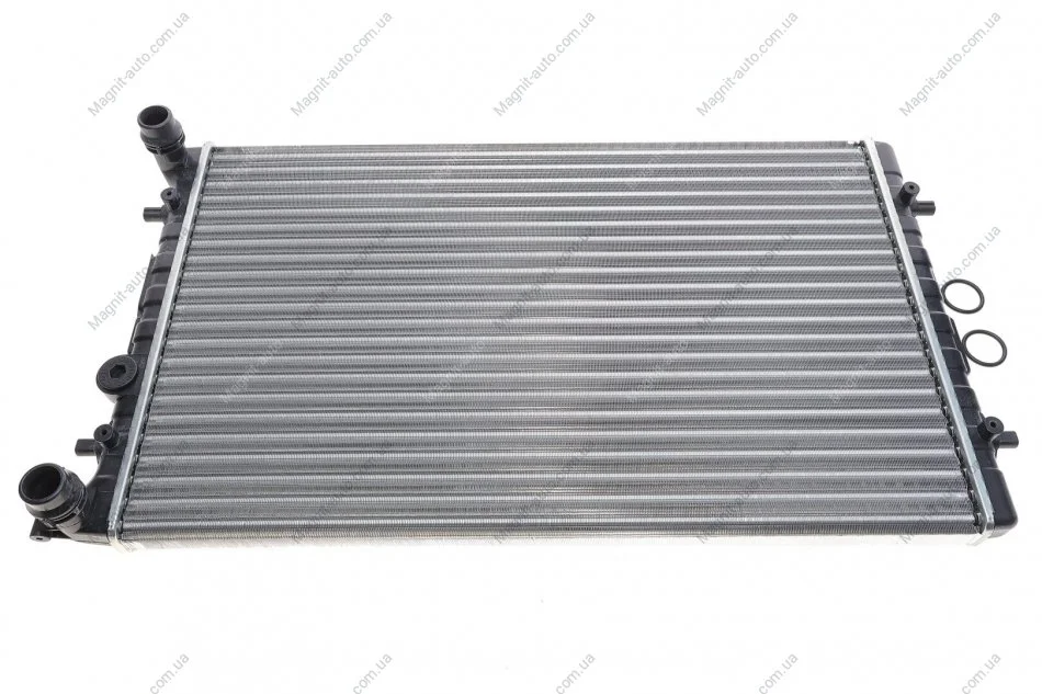 Радіатор 650 mm AUDI/SKODA/VW/SEAT A3,TT,Leon,Toledo,Bora,Golf,Octavia 1,4-1,9TDI-2,3 96- MAHLE / KNECHT ="CR368001S" (фото 1)