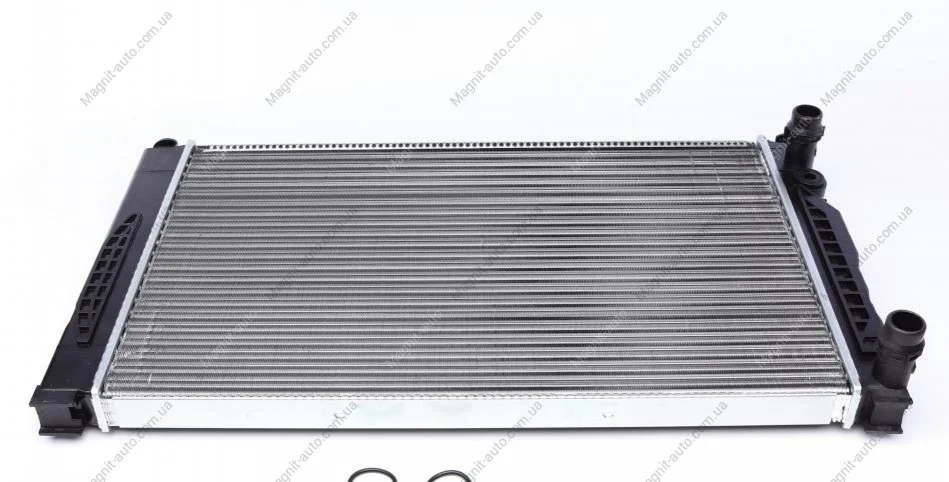 Радиатор 397 mm AUDI A4 / A6 / FIAT QUBO / SKODA Superb (3U4) / VW Passat MAHLE / KNECHT ="CR647000S" (фото 1)