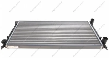 Радіатор 322 mm VW Passat MAHLE / KNECHT ="CR345000S"
