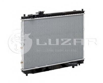Радиатор охлаждения Carens 1.8/2.0 (99-) МКПП LUZAR LRc 08FA (фото 1)
