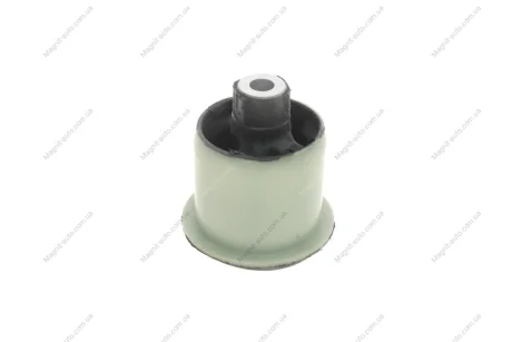 Сайлентблок балки задньої Renault Fluence, Megane III Renault RENAULT 550440043R