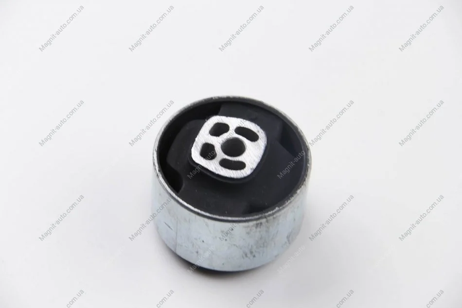 Подушка двигателя Berlingo/Partner 1.6HDI 08- (зад.) Metalcaucho 04428 (фото 1)
