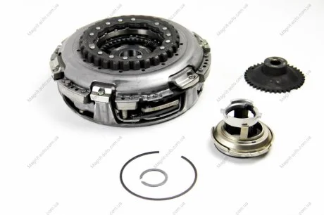 Комплект зчеплення DC4 1.5dci (robot) Fluence, Megane III, Scenic III, Captur, Kadjar Renault RENAULT 302054315R