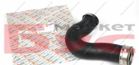 Патрубок интеркулера, (нижн..) R OM642 3.0CDI AUTOTECHTEILE 100 5262