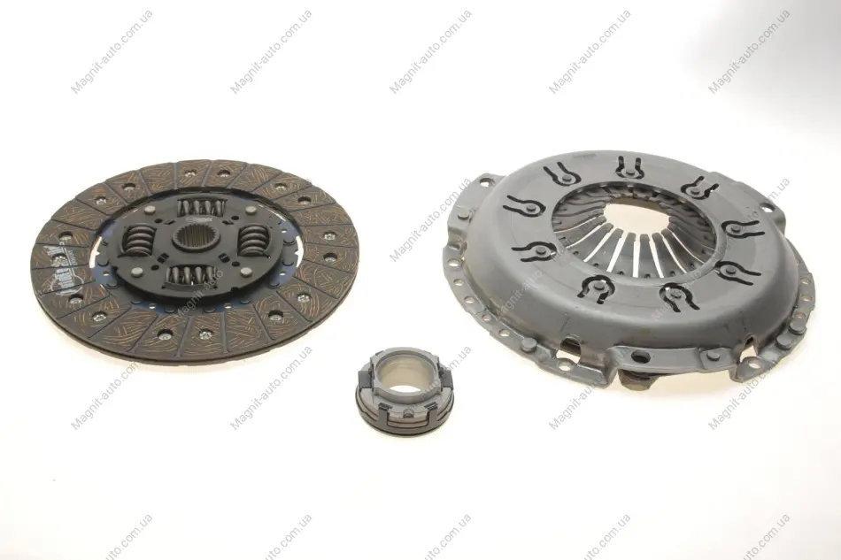 Комплект зчеплення з вижимним LT 2.5TDI 99- (240mm) AUTOTECHTEILE 314 1006 (фото 1)