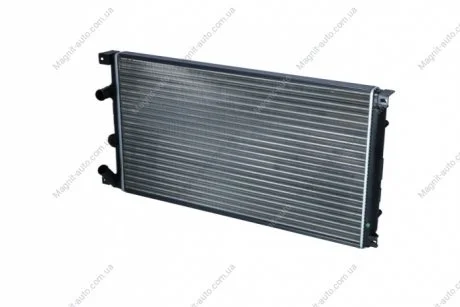 Радіатор охолодження RENAULT Master 2.5D 05- (вироб-во) NRF 58324A
