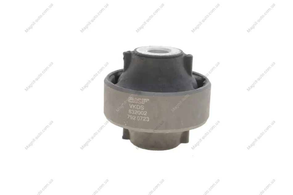 Tuleja NISSAN ty│ SKF VKDS832002 (фото 1)