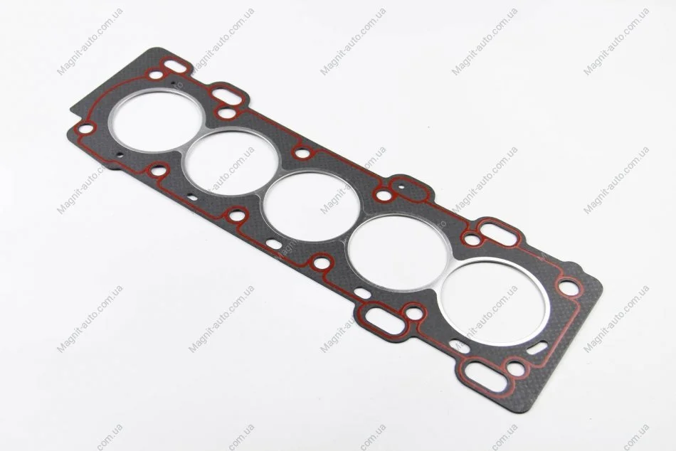 Прокладка головки VOLVO S60/V70/XC70/XC90 2.4/2.5 95-10 BGA CH1555 (фото 1)