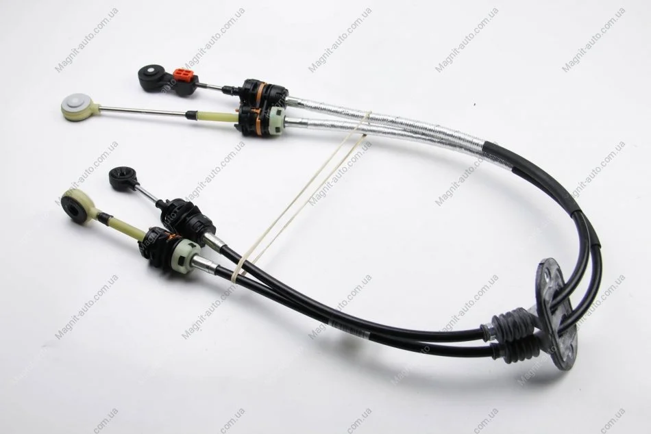 Трос куліси Connect 01- (2T1R 7E395AB) FORD BT1R 7E395 AB (фото 1)