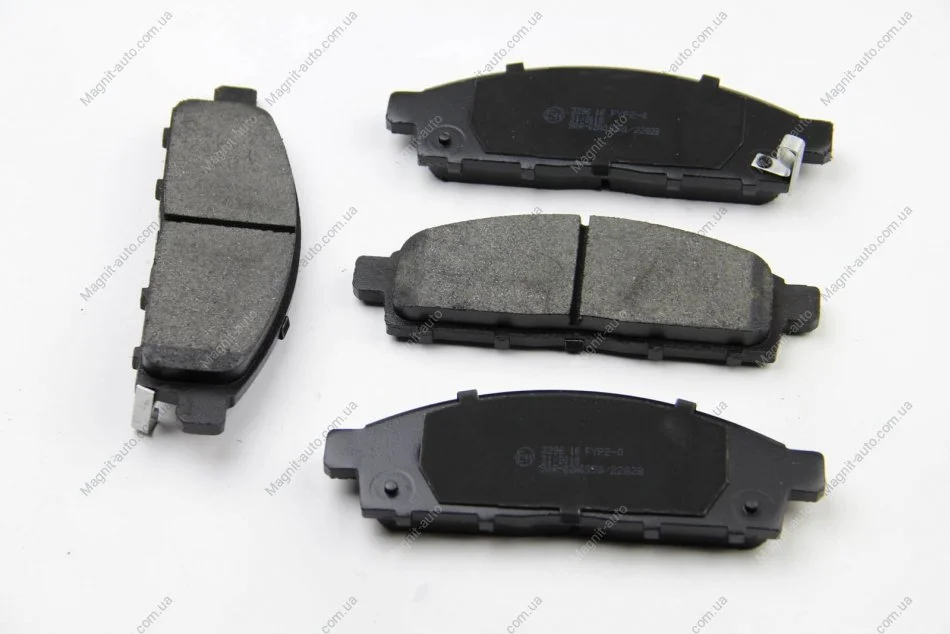 Гальмівні колодки пер. Mitsubishi L200 05-15 (tokico) BREMSI BP3296 (фото 1)