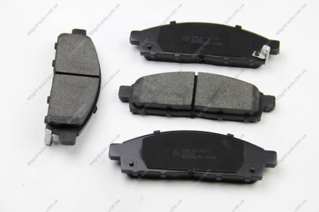 Тормозные колодки перед. Mitsubishi L200 05-15 (tokico) BREMSI BP3296