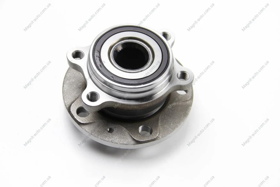Подшипник ступицы перед. VW Caddy 04-/Golf 04- (4 болта) BSG BSG 90-605-003 (фото 1)