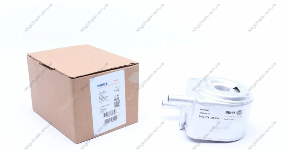 Радиатор масляный MAHLE / KNECHT CLC 176 000S (фото 1)