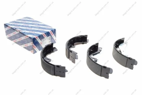 Гальмівна колодка NISSAN CABSTAR E, TERRANO II 2.4/2.7D/3.0D 02.93-09.07 BOSCH 0986487700