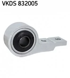 Сайлентблок NISSAN X-Trail T30 "R "01-13 SKF ="VKDS832005"