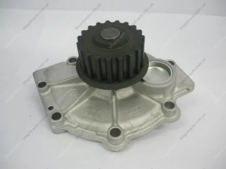 Насос водяний Volvo C30 2.5 06-12/ C70 2.4 06-09/ S40 1.6/1.8 99-03 GMB GWVO07A