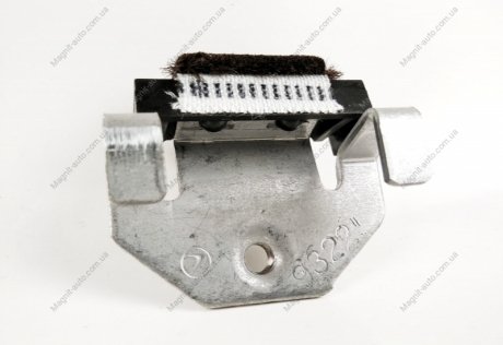 Фиксатор стекла двери SUBARU 62304FC000 (фото 1)