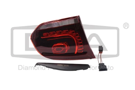 Фонарь задний левый внутренний LED вишнево-красный VW Golf (09-13) DPA Dpa 89450625102