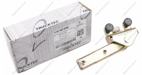 Ролик боковой двери MB Vito 638 (нижний с кронштейном) Trucktec automotive 02.53.178 (фото 1)