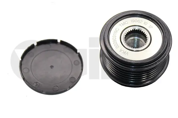 Шків генератора (обгінна муфта) Skoda Fabia (00-10, 11-), Octavia (97-13) / VW Golf (09-11, 12-), Jetta (06-14), Passat (06-), T5 (03 -) VIKA Vika 99030010001 (фото 1)