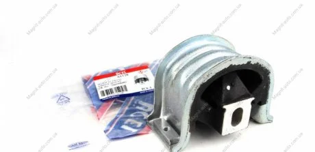 Подушка двигателя передня VW T5 2.5TDI 03- Ucel 61128