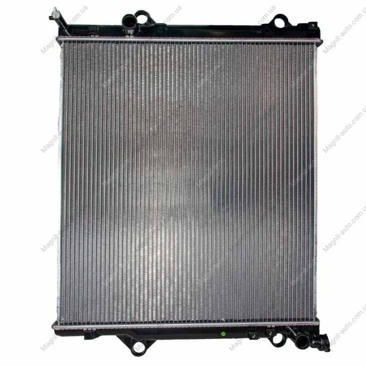 Радіатор охолодження двигуна, ручна коробка передач Toyota Land Cruiser 120 03- SATO TECH R12156 (фото 1)