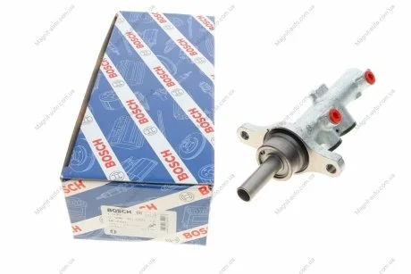 NISSAN Главный тормозной цилиндр PRIMASTAR 01-, OPEL VIVARO A 01-, RENAULT TRAFIC II 06- BOSCH 0986481050
