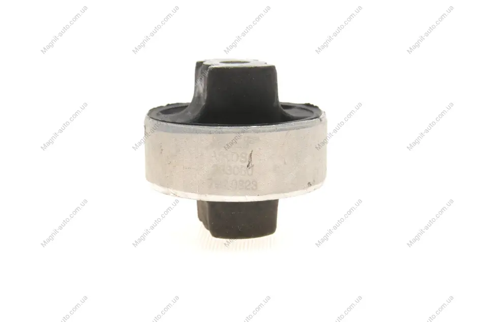 Сайлентблок ALFAROMEO/CITROEN/FIAT/PEUGEOT Mito/Nemo/Punto/Bipper "F "08>> SKF VKDS 333060 (фото 1)