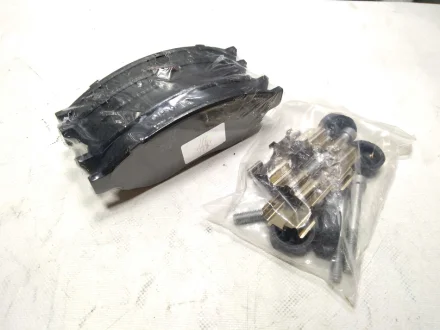 Brake pads front 1- sensor 12/15/17q light FAST FT29130